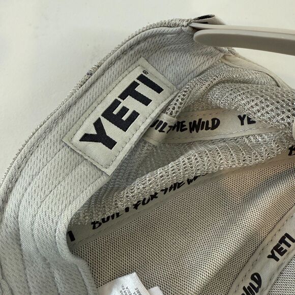 YETI Mountain Badge Trucker Snapback Hat Black Gray - Picture 9 of 11